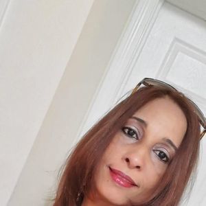 Meet your Posher, Yoselin